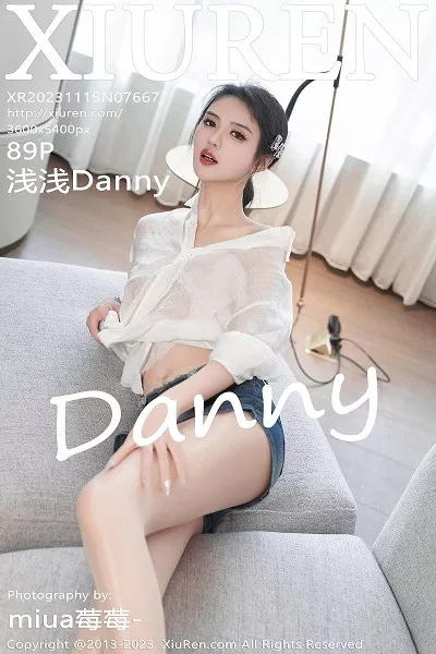 [XiuRen秀人网]No.7667_模特浅浅Danny性感白T配牛仔短裙露闪亮肉丝秀美腿诱惑写真89P