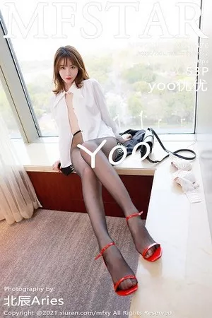 [MFStar模范学院]Vol.476_嫩模yoo优优私房性感白衬衣配无内黑丝裤袜秀翘臀诱惑写真53P