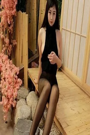 [MFStar模范学院]Vol.282_嫩模徐微微mia私房黑色魅惑内衣配无内黑丝极致诱惑写真55P