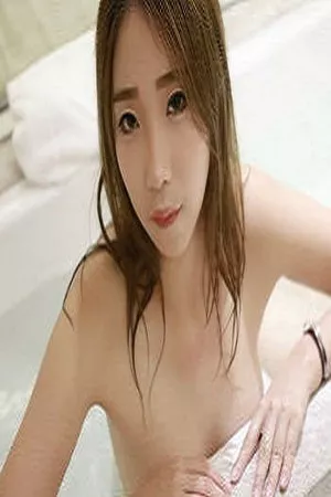 [MFStar模范学院]Vol.196_嫩模宝儿fox私房浴缸里大尺度浴巾裹身撩人湿身诱惑写真42P