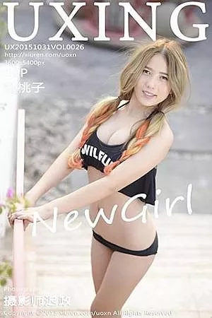 [UXING优星馆]Vol.026_嫩模懒桃子黑色比基尼秀完美身材性感美胸写真50P
