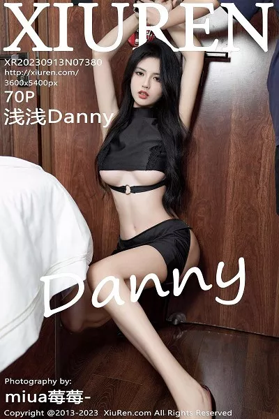 [XiuRen秀人网]No.7380_模特浅浅Danny性感黑色短款上衣配黑短裙秀黑丝网袜诱惑写真70P