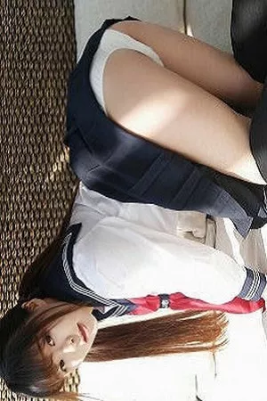 [MFStar模范学院]Vol.002_嫩模柳侑绮Sevenbaby性感学生制服黑丝美腿写真51P