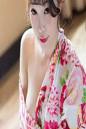 [IMISS爱蜜社]Vol.170_嫩模芝芝Booty花色日系和服红色蕾丝内裤半脱撩人诱惑写真38P