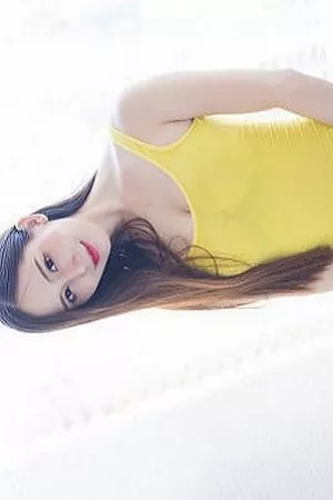 [IMISS爱蜜社]Vol.117_嫩模SISY思黄色紧身连身短裙半透撩人完美身材写真54P