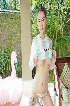 [FeiLin嗲囡囡]Vol.145_女神廿十世界杯阿根廷足球宝贝撩衣露豪乳撩人诱惑写真41P