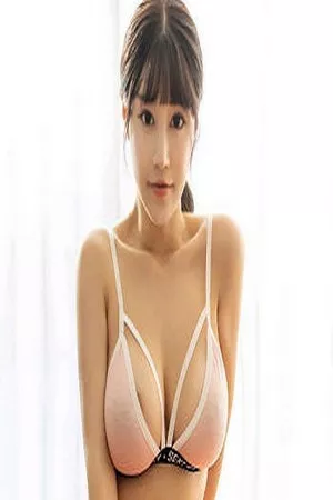 [YouMi尤蜜荟]Vol.409_女神朱可儿Flower普吉岛旅拍健身房主题秀火辣身材诱惑写真59P