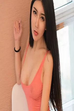 [HuaYang花漾]Vol.025_丽质新人晓晓Sal居家粉色高叉连体衣透视美乳激凸诱惑写真40P