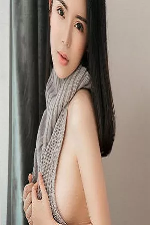 [XINGYAN星颜社]Vol.012_嫩模陈曦Lily开背毛衣侧露豪乳+黑丝水手学生服诱惑写真50P