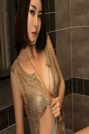 [XINGYAN星颜社]Vol.008_女神廿十居家私房金缕情趣内衣+黄金色吊带裙魅惑写真42P