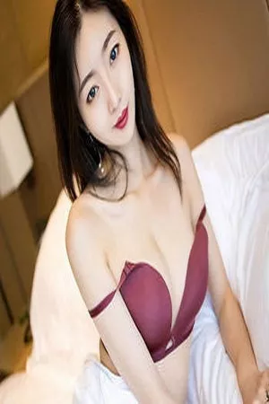 [XiaoYu画语界]Vol.240_嫩模安琪Yee居家私房性感内衣配肉丝袜秀完美身材诱惑写真78P
