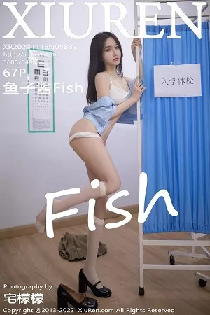 [XiuRen秀人网]No.5882_模特鱼子酱Fish入学体检主题性感蓝T配短裙露白色内衣诱惑写真67P