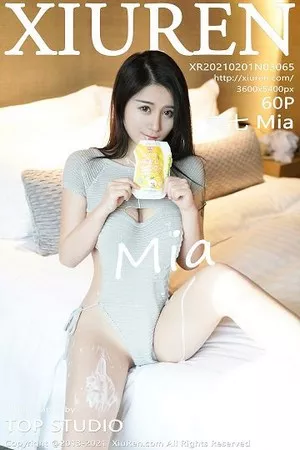 [XiuRen秀人网]No.3065_嫩模美七Mia私房性感开背毛衣喝牛奶主题真空侧露豪乳诱惑写真60P
