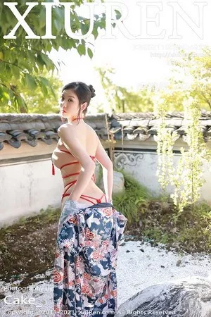 [XiuRen秀人网]No.4032_模特李雅柔大理旅拍户外脱绚丽和服露豪乳血滴子遮点诱惑写真51P
