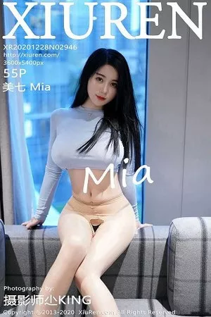 [XiuRen秀人网]No.2946_嫩模美七Mia私房蓝色长裙秀凹凸身材开档肉丝裤袜惹火诱惑写真55P