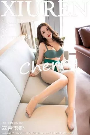 [XiuRen秀人网]No.2855_女神绯月樱-Cherry都市OL短裙下性感内衣配肉丝裤袜极致魅惑写真96P