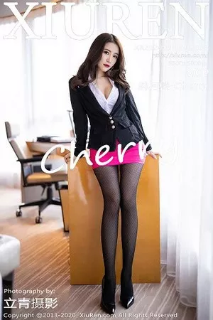 [XiuRen秀人网]No.2553_女神绯月樱-Cherry私房脱职场制服露无内黑丝裤袜秀翘臀诱惑写真80P