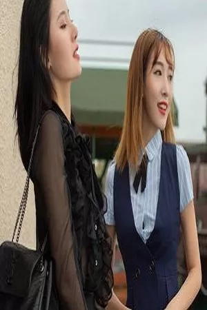 [XiuRen秀人网]No.2128_嫩模就是阿朱啊东欧旅拍置业顾问主题破烂黑丝袜诱人写真69P