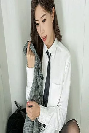 [XiuRen秀人网]No.1919_嫩模杨紫嫣Cynthia室外清纯学生装+私房开档黑丝撩人诱惑写真37P