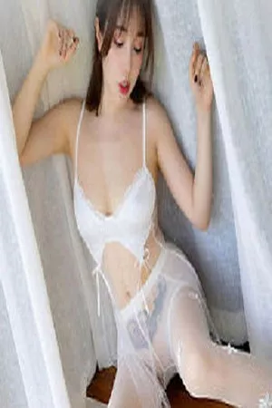 [XiuRen秀人网]No.1578_女神黄乐然越南富国岛旅拍私房轻薄透视婚纱惹火诱惑写真50P
