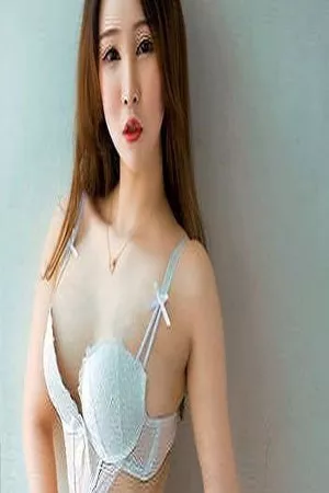 [XiuRen秀人网]No.1370_嫩模白白Alina私房衬衣配无内肉丝裤袜秀火辣身材诱惑写真45P