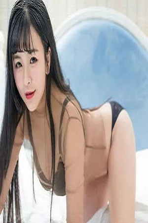 [XiuRen秀人网]No.897_巨乳嫩模纳砂-nasa白色低胸吊带装配白色内裤完美诱惑写真44P