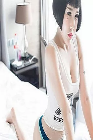 [XiuRen秀人网]No.794_嫩模佑熙白色连体开胸死库水秀浑圆美乳完美诱惑写真44P