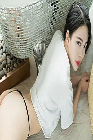 [XiuRen秀人网]No.769_嫩模莉尔撩白色上衣露半球黑色蕾丝丁字裤撩人诱惑写真45P