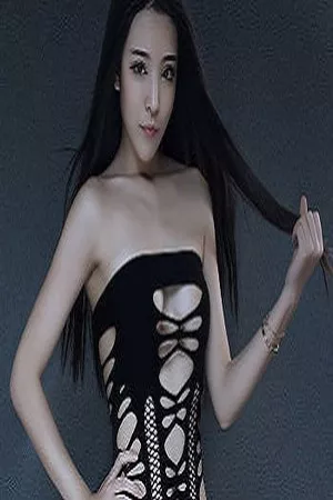[XiuRen秀人网]No.256_国产嫩模陈大榕黑色网状裙秀完美身材极致诱惑写真50P