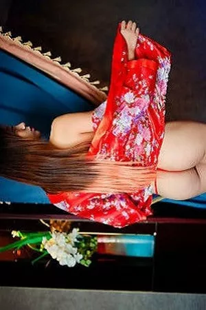 [XiuRen秀人网]No.222_嫩模周美美rachel私房护士装丁字裤美臀诱惑写真64P