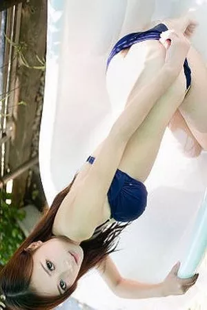 [XiuRen秀人网]No.014_邻家女神toro羽住性感内衣系列完美曲线写真90P