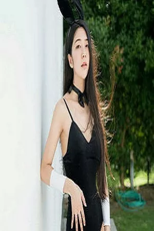 [MiStar魅妍社]Vol.199_嫩模小热巴甲米旅拍性感兔女郎连体泳装秀完美身材写真41P