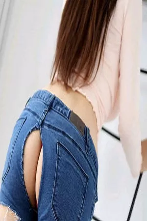 [MyGirl美媛馆]Vol.410_嫩模nova李雅私房白色蕾丝内衣+开档牛仔裤撩人诱惑写真57P