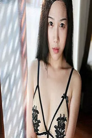 [MyGirl美媛馆]Vol.339_嫩模栗子Riz日本旅拍私房吊带背心配丁字裤惹火诱惑写真40P