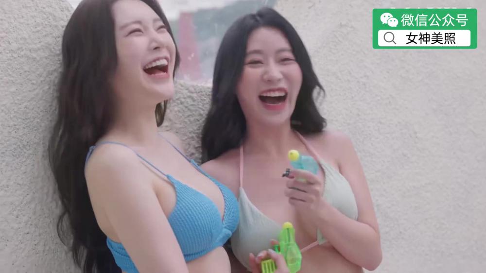 清雅&杨惠媛 -Maxim初画报，拍摄比基尼写真