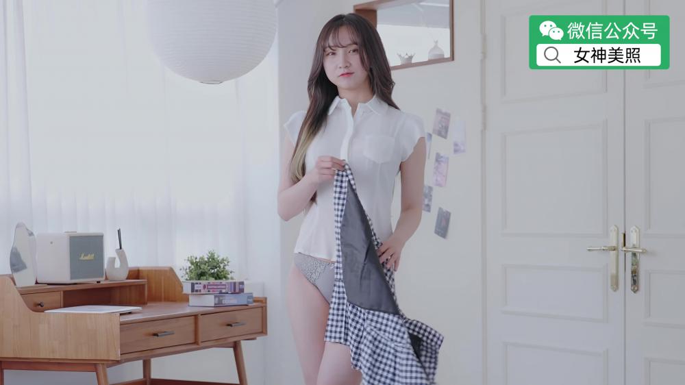 越来越脱的lookbook两件套内衣