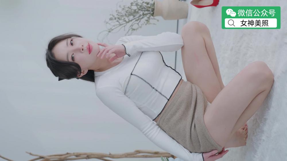 丝袜超短裙底装Lookbook