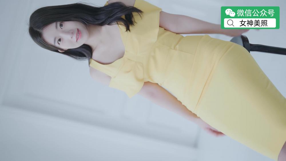 Lookbook露肩连衣裙女友
