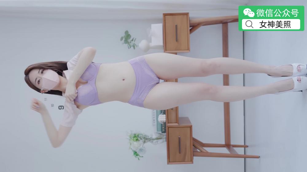 #小姐姐教你学穿搭#大尺度换衣视频