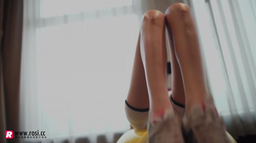 ROSI视频  性感丝袜美女模特写真视频093