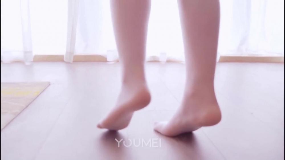 尤美视频 092 丰乳肥臀の学妹 绯月樱-Cherry性感写真视频