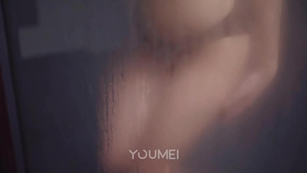 尤美视频 061 Delicious Body 何嘉颖性感写真视频