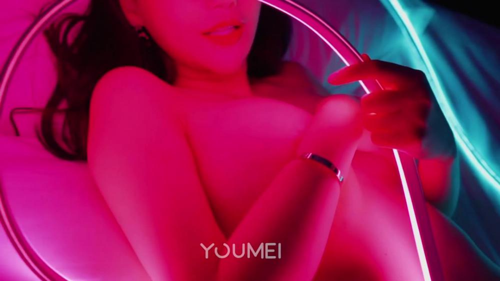 尤美视频 051 情欲暗室 夏熙文性感写真视频