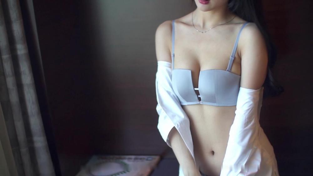 秀人视频 110 Angela喜欢猫性感写真视频